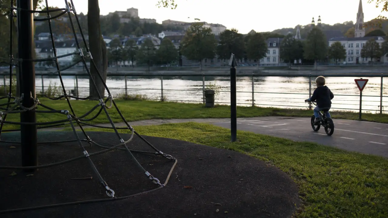 Square du Luxembourg Metz : jeux d’enfants et belvédère sur la Moselle