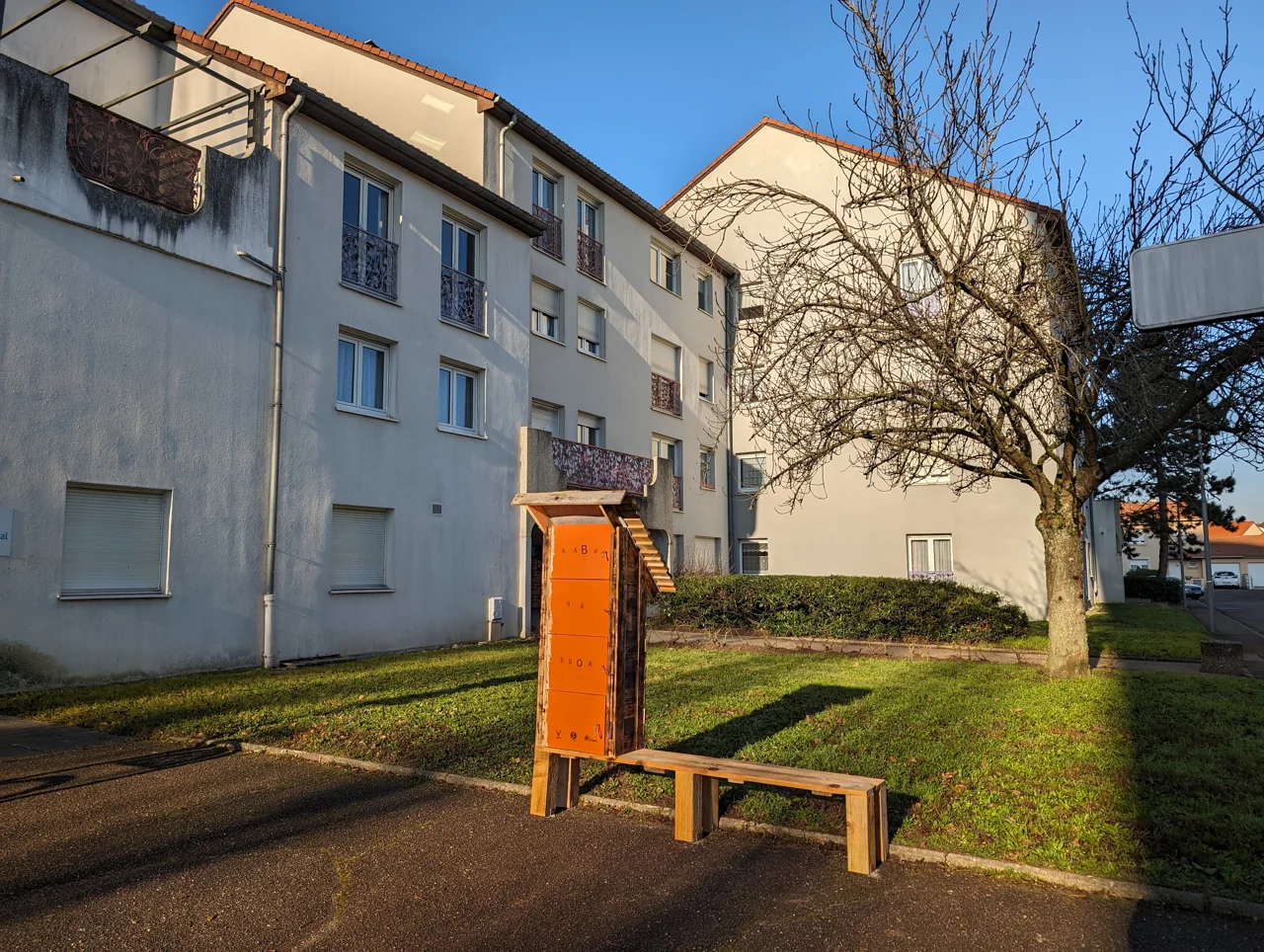 Boîte à livres de l’allée des Jardins à Montigny-lès-Metz